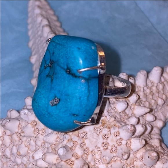 SALE ⭐️ Kingman Turquoise natural gemstone statement ring - Picture 2 of 10
